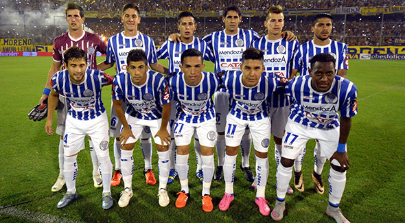 Uno por Uno vs. Rosario Central