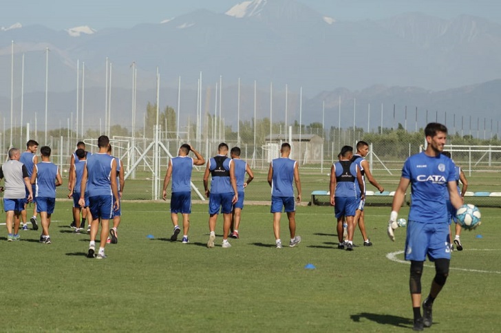 Godoy Cruz presentó un protocolo para comenzar próximamente las prácticas futbolísticas. La institución planea regresar para la puesta a punto del plantel, teniendo en cuenta que la situación de la pandemia en Mendoza, por ahora se encuentra controlada.
